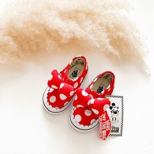 Vans Limited Edition Minnie Mouse Bow Sneakers